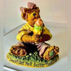 Boyds Bears and Friends The Bearstone Collection “Life Doesn’t Get Much Better…